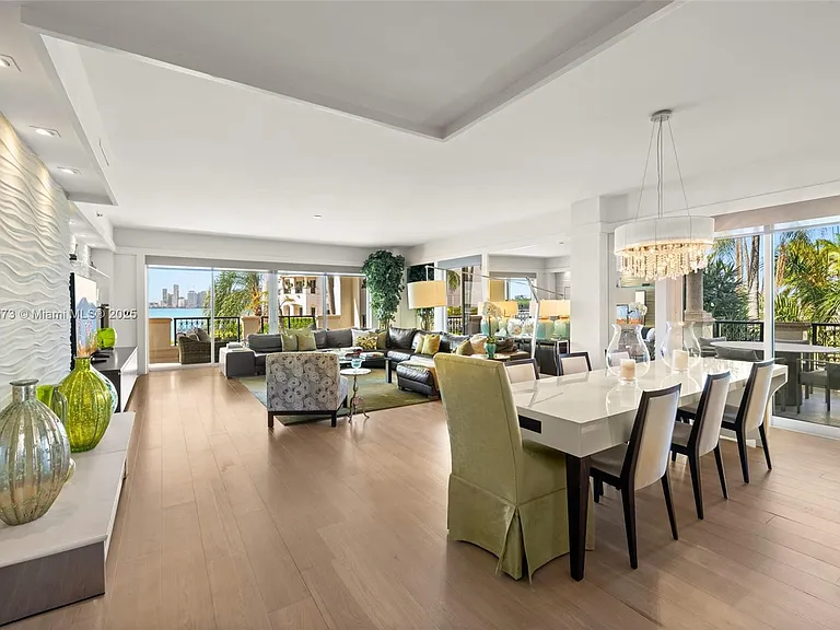 4924 Fisher Island Dr #4924 — Photo 12