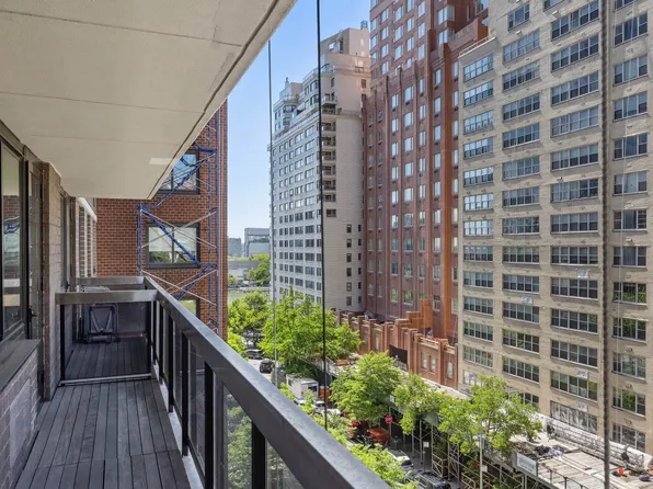 515 East 72nd Street image 13 of 29