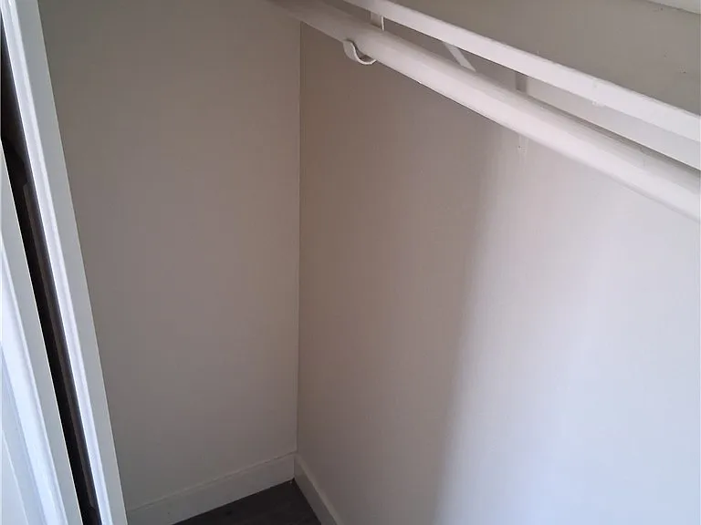 1722 E University Ave #5 — Photo 14