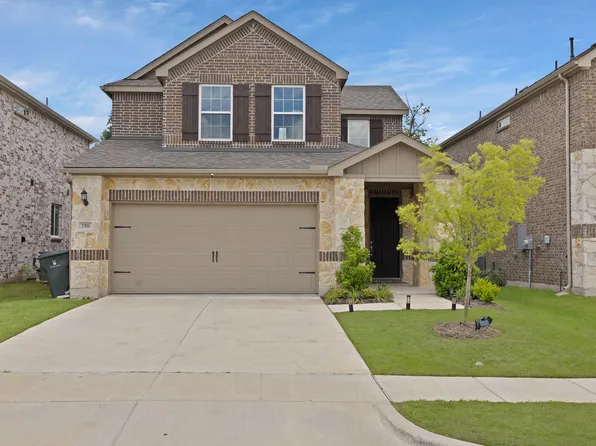 758 Creekwater Ln, Garland, TX 75043