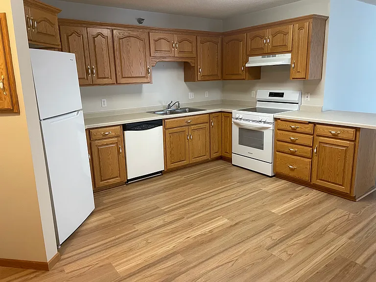 241 Broadway St #119 — Photo 22