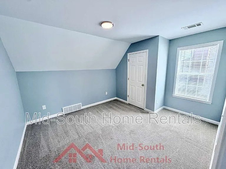 434 N Ericson Rd — Photo 18