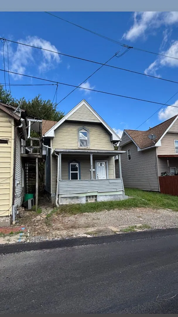 2 bed/1 bath Single Family Home McKeesport, PA — Photo 1