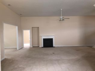 21 Long Creek Dr, Murrells Inlet, SC 29576