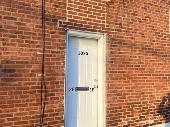 1025 S 8th St Floor 2, Philadelphia, PA 19147