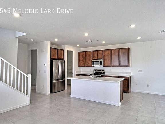 4th image of 1545 Melodic Lark Dr