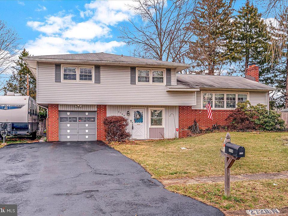 1st image of 2728 N Robino Dr