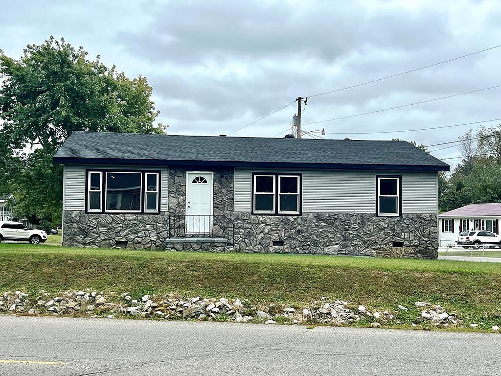 624 N Kentucky Ave, Madisonville, KY 42431 | Zillow