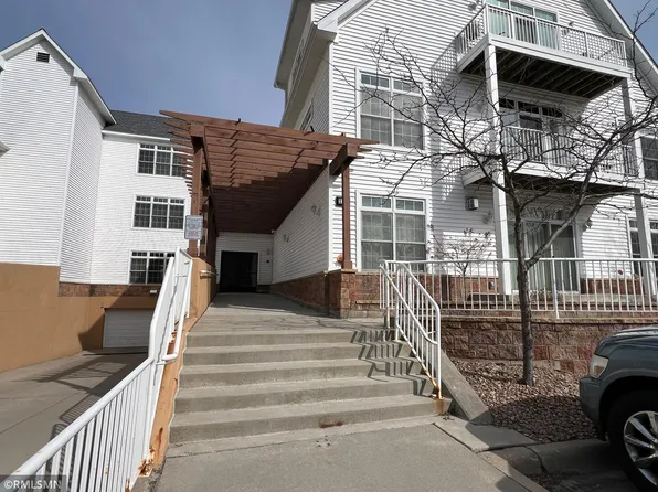 2100 Old School Rd APT 105, Mound, MN 55364