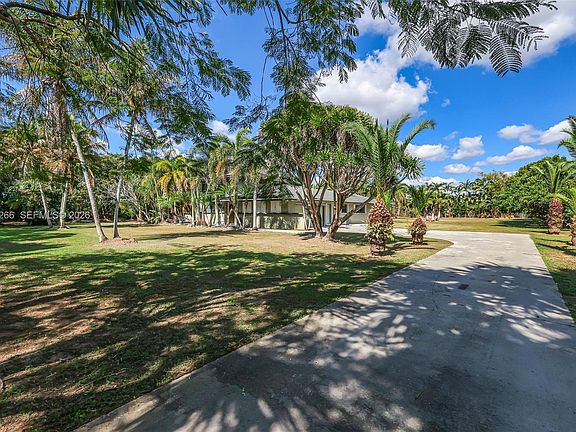 5th image of 18975 SW 224th St