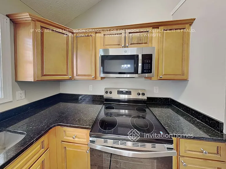 4835 Daintree Ct — Photo 6