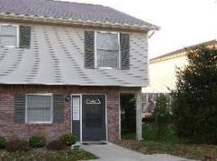 858 S Sherwood Hills Dr, Bloomington, IN 47401