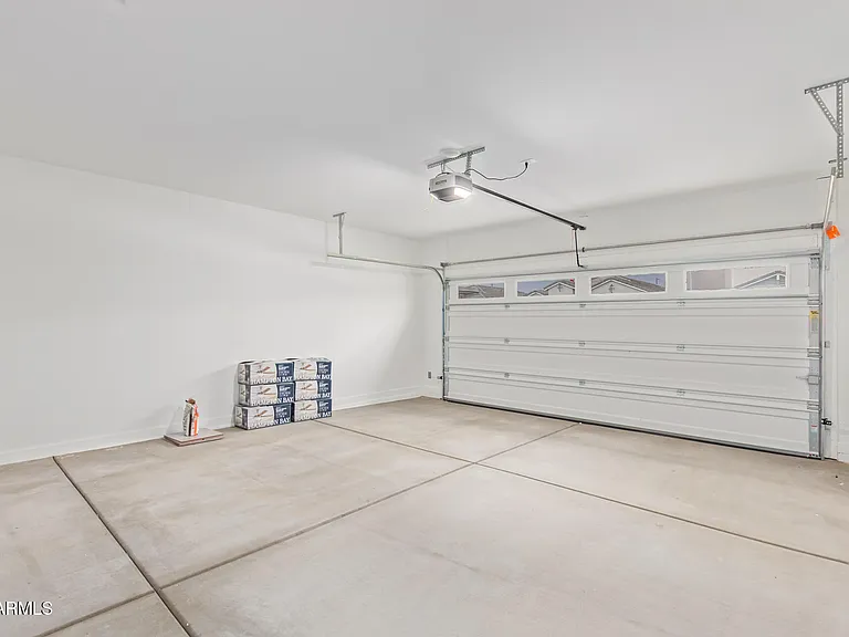 24179 W Ripple Rd — Photo 35