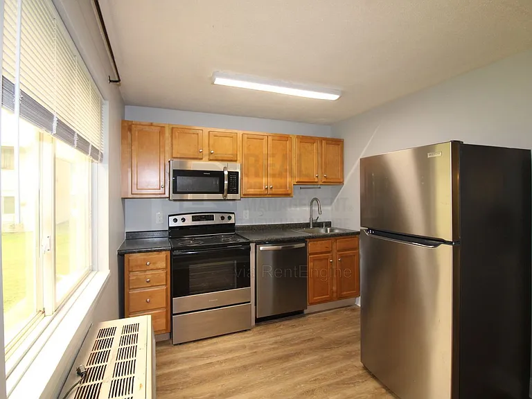 616 Portland St #72 — Photo 9