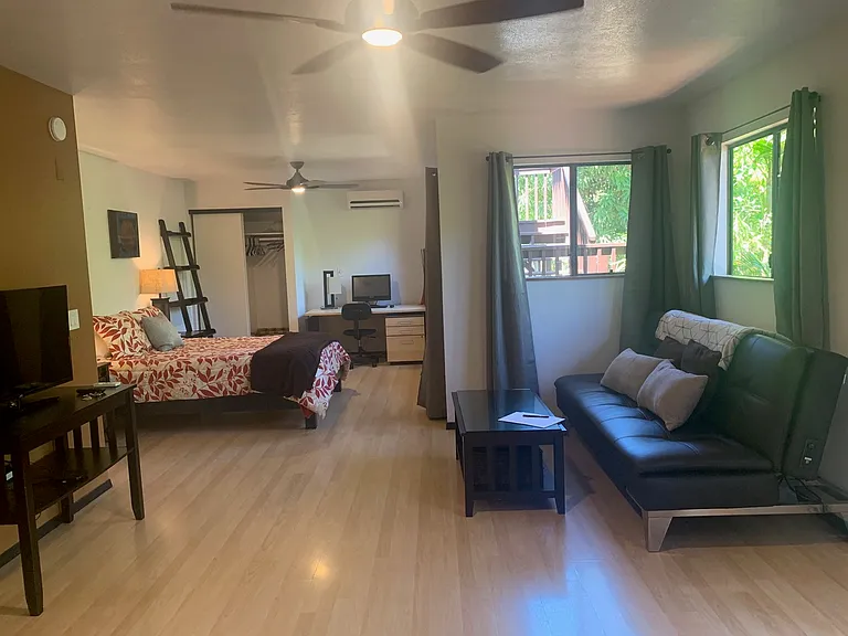 1539 Halama St #B — Photo 5