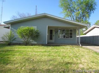 2305 Dunwich Dr, Springfield, IL 62702