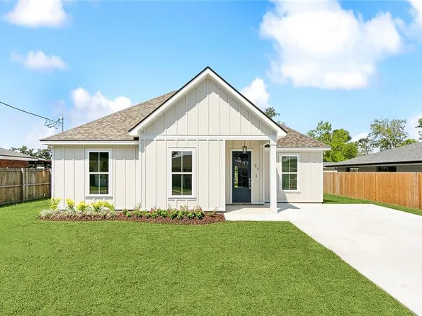 31 Mary St, Norco, LA 70079