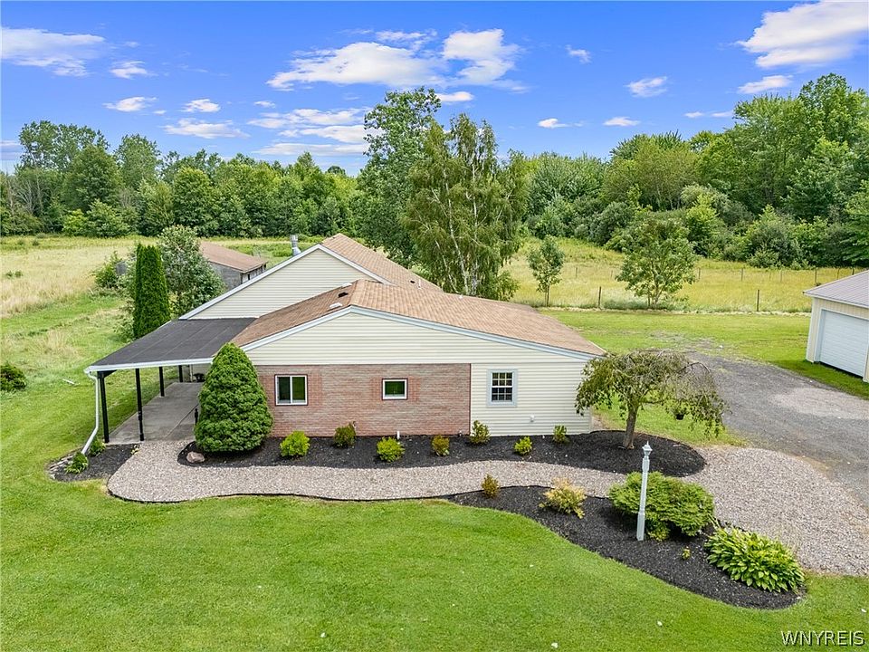 1st image of 3069 Coomer Rd