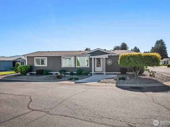 1606 twin peaks Drive #50, Wenatchee, WA 98801