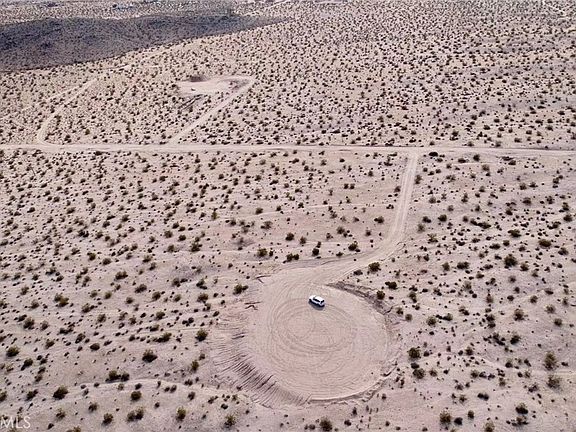 3rd image of 2849 Delaware Ave