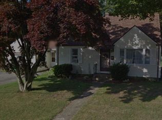 74 Midland Dr, Cranston, RI 02920