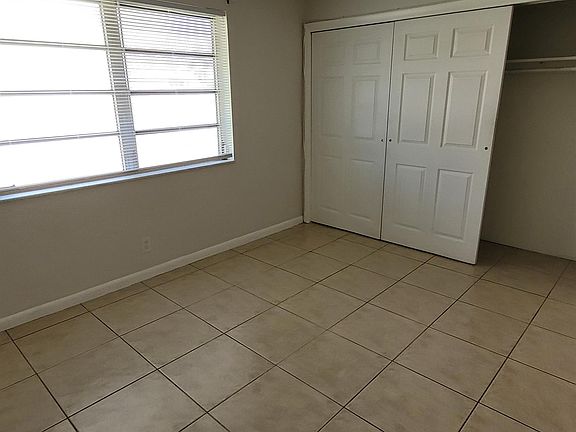 3rd image of 700 Atlantic Shores Blvd #7