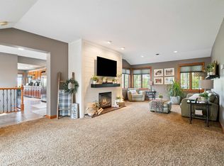 1513 Cherry Ln, Cedar Falls, IA 50613