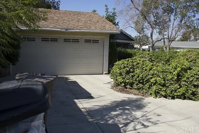 1st image of 1701 N Prelude Dr
