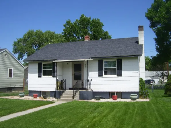 545 Avenue B, Powell, WY 82435