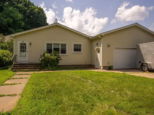 507 15th St SE, Menomonie, WI 54751