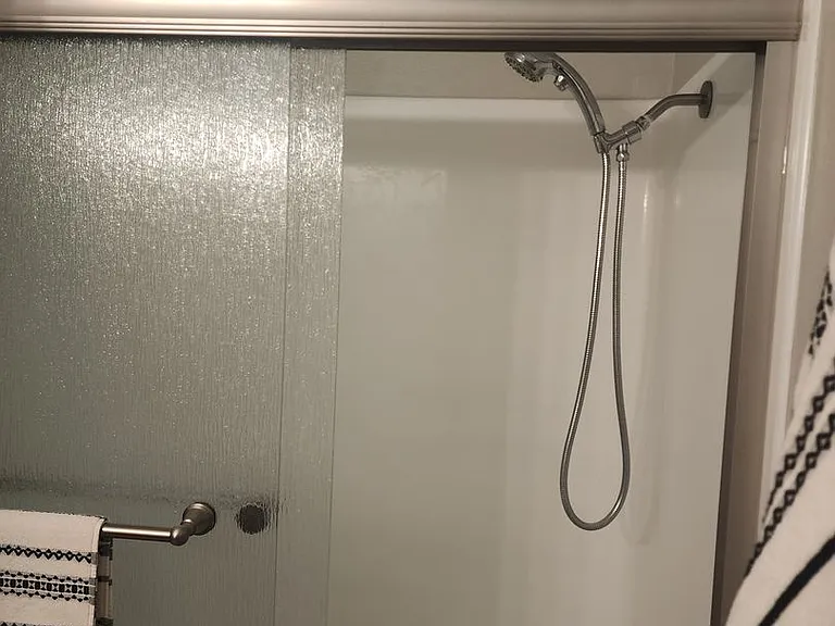 3512 E Vittoria Way — Photo 23