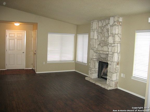 3rd image of 16407 Oak Rock St
