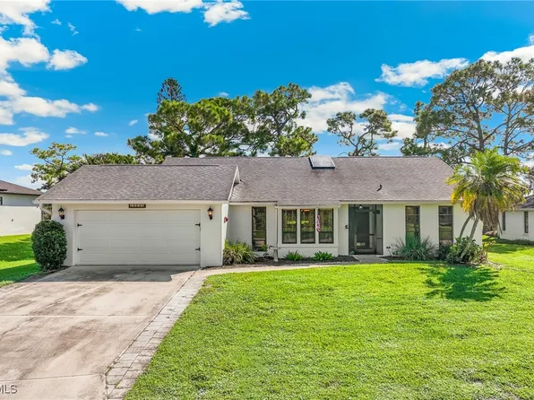 15138 Sam Snead Ln, North Fort Myers, FL 33917