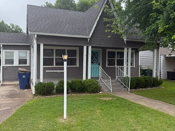 1809 S 14th St, Chickasha, OK 73018