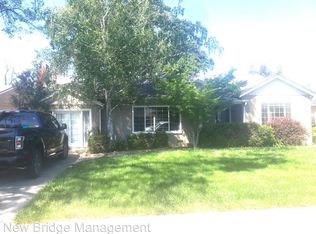 405 Rowland Ave, Modesto, CA 95354