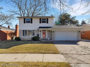 14064 Merriman Rd, Livonia, MI 48154