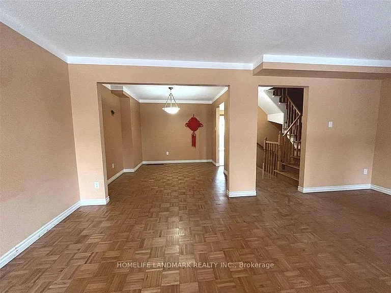 26 Joanna Cres — Photo 7