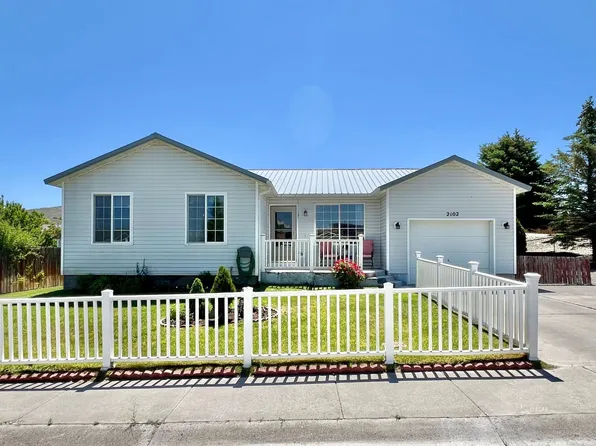 2102 Liberty Dr, Elko, NV 89801