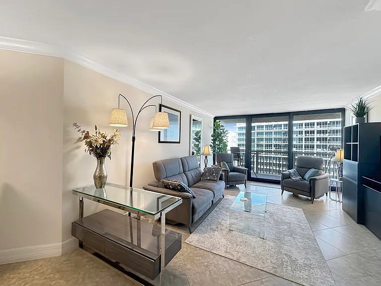 3000 N Ocean Dr #20B — Photo 8