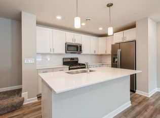 23359 Amber Dr, Rogers, MN 55374