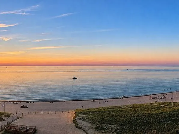 100 Lake Shore Dr APT 706, Michigan City, IN 46360