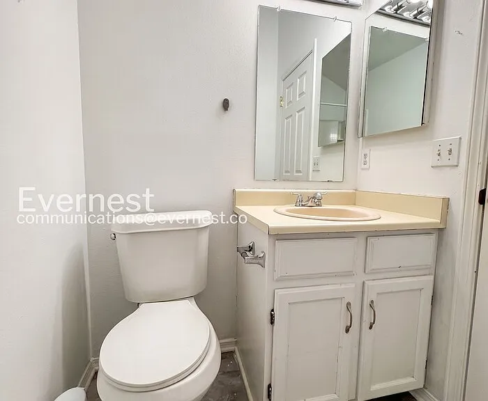 9694 W Chatfield Ave #E — Photo 9