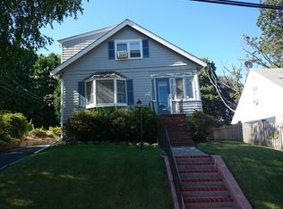393 Park St, West Roxbury, MA 02132