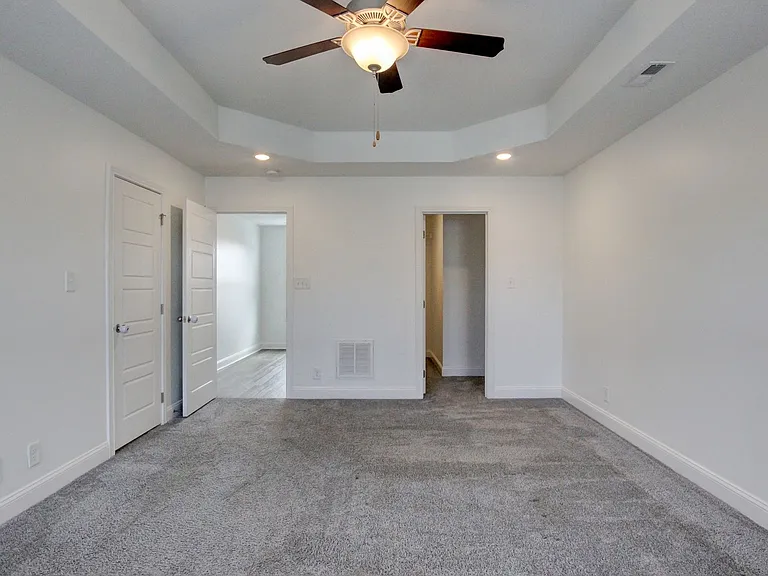 702 Ellie Nat Dr — Photo 27