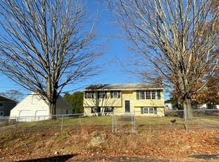 4 Harding St, Sanford, ME 04073