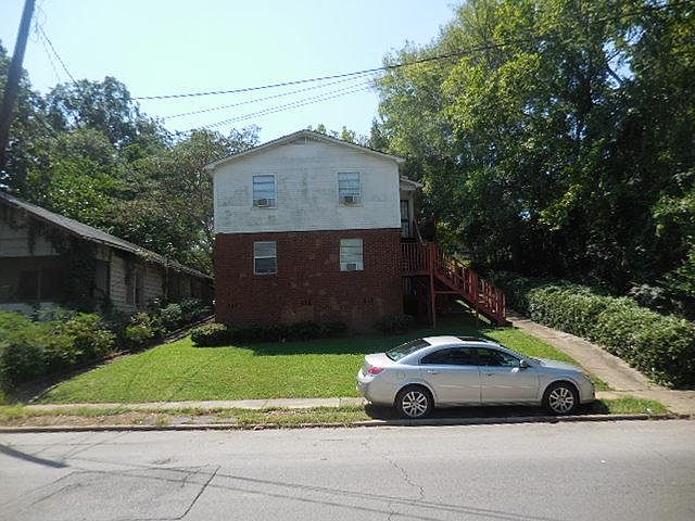 2nd image of 7725 Rugby Ave