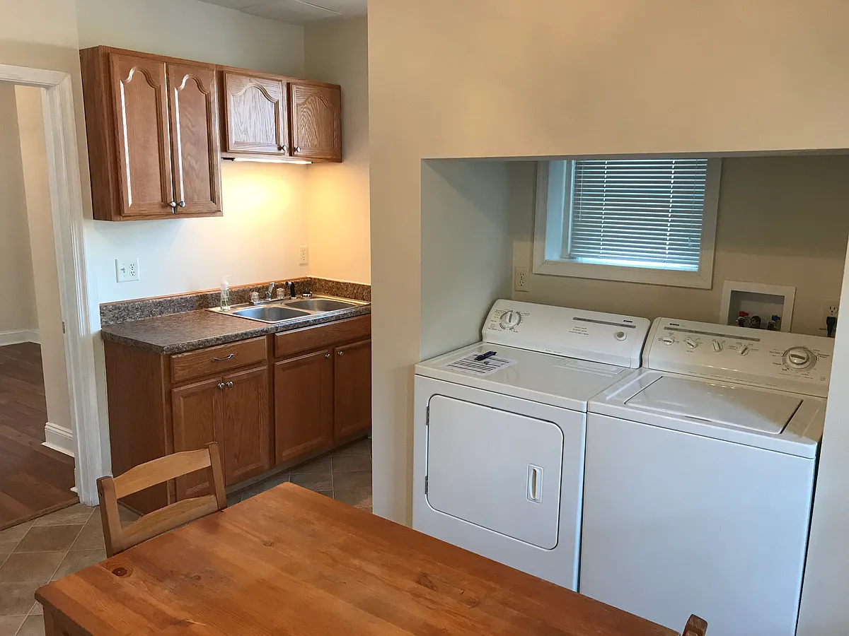Building Photo - 14 N Potomac St #1
