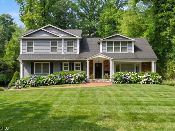 21 Crestwood Dr, Chatham Twp., NJ 07928