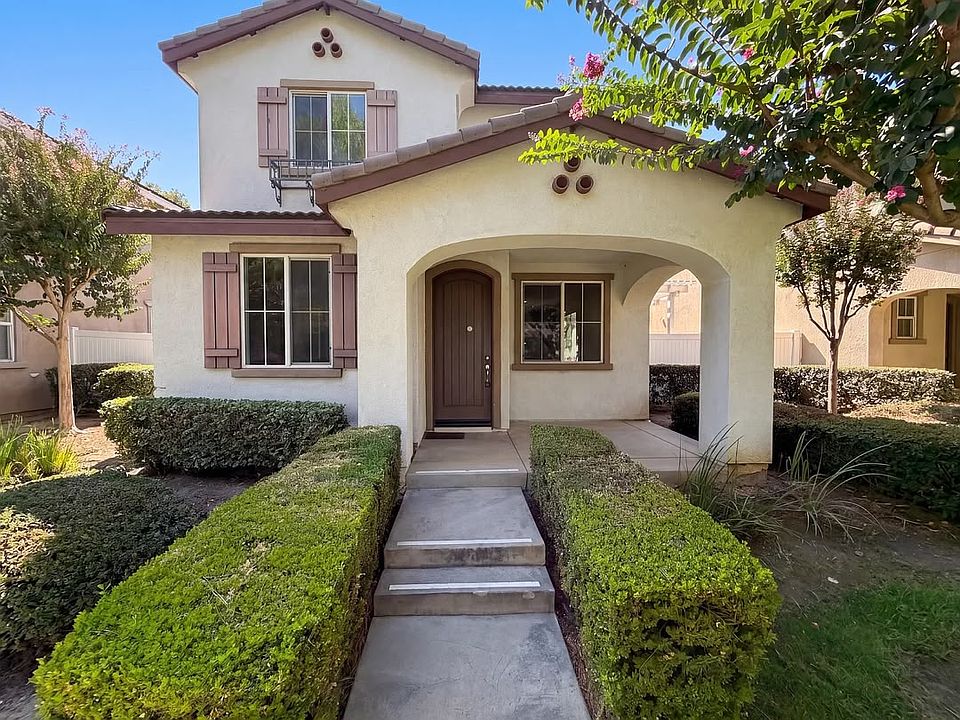 1st image of 1744 Palermo Dr