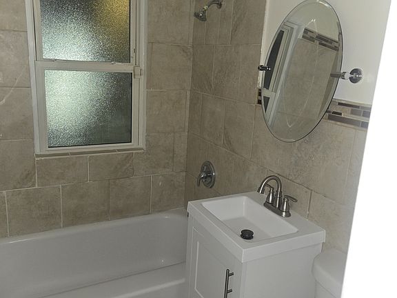 3rd image of 4540 N 58th St